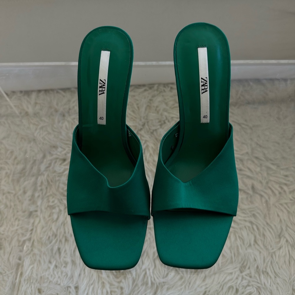 NEW Zara Green Satin Strap Sandals Square Toe Slides Clear Heels SIZE EU40